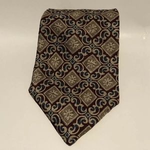 CLAIBORNE MENS NECKTIE 100% SILK BURGUNDY DIAMOND